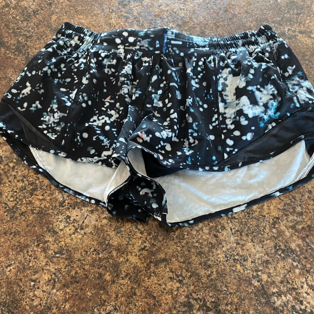 Running shorts